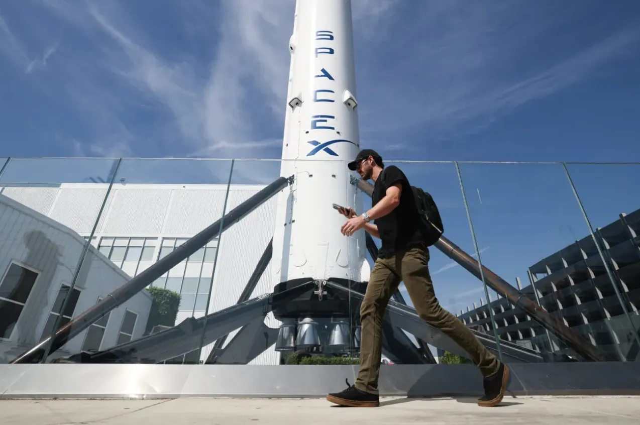 SpaceX上市前获美太空军41.6亿美元合同